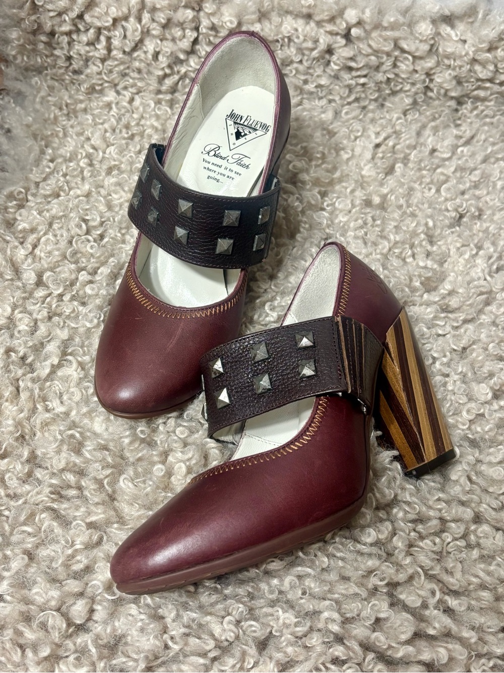 John Fluevog Blind Faith Kelly Burgundy Mary Jane shoes, size 6.5